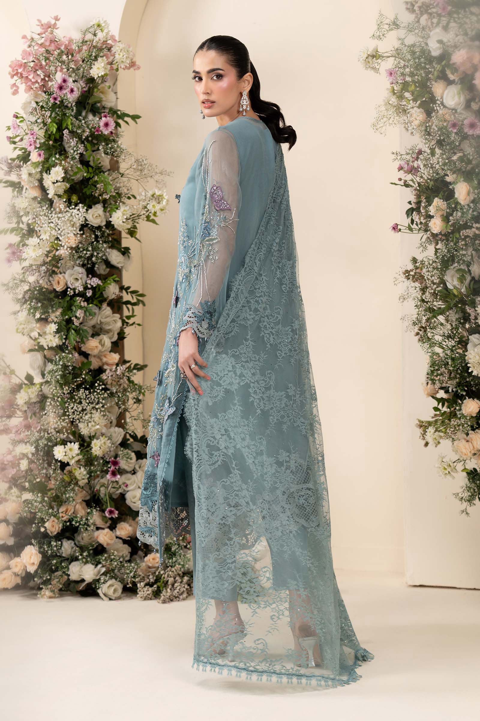 MPC-26-106 – Maria B Aqua Embroidered Chiffon Stitched Suit